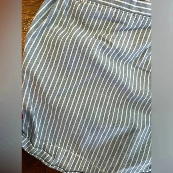 Gap striped shorts size 18-24 m - Picture 2 of 4